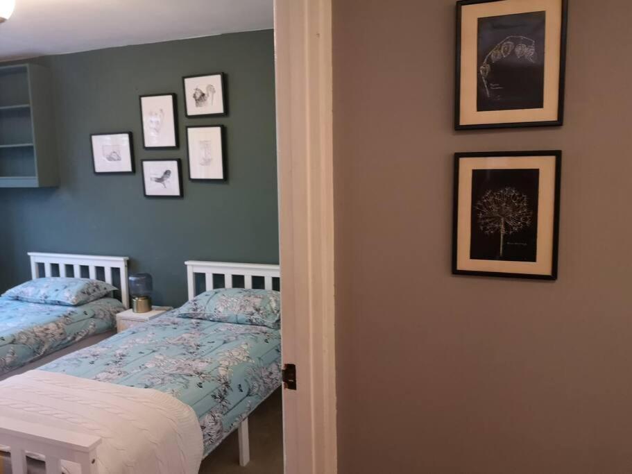 2 Bed Flat, Bounds Green, Piccadilly Line, N11 Apartamento